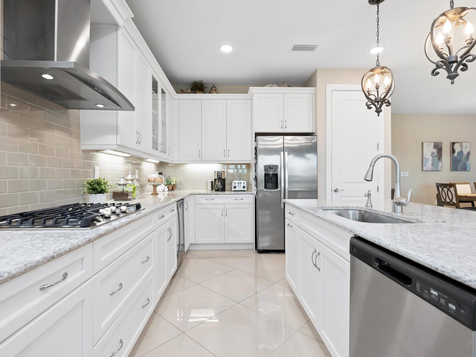 4925 SURFSIDE CIRCLE