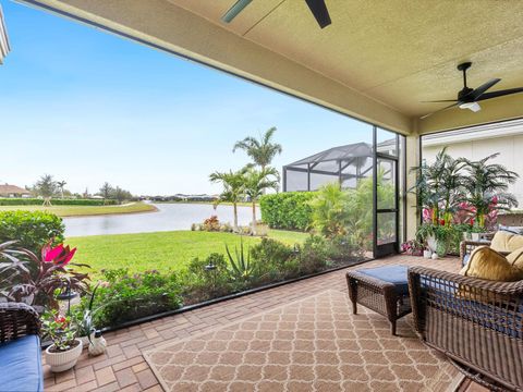4925 SURFSIDE CIRCLE BRADENTON FL 34211