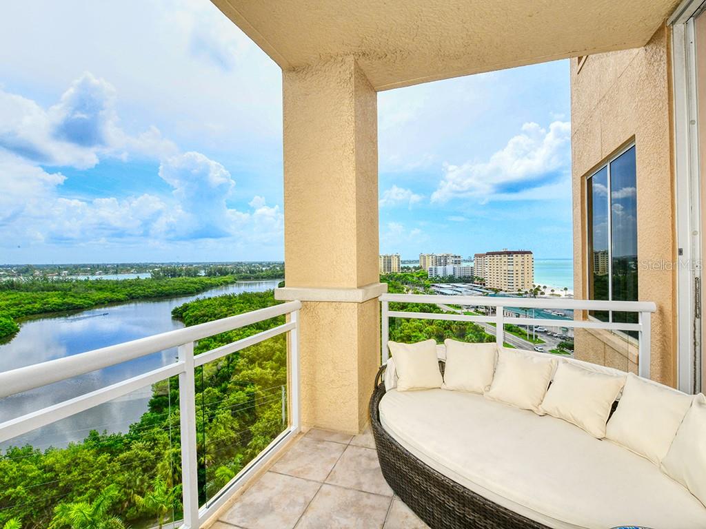 THE BEACH RESIDENCES - Residential