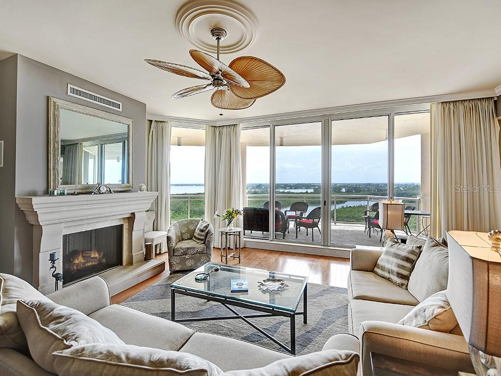 THE BEACH RESIDENCES - Residential