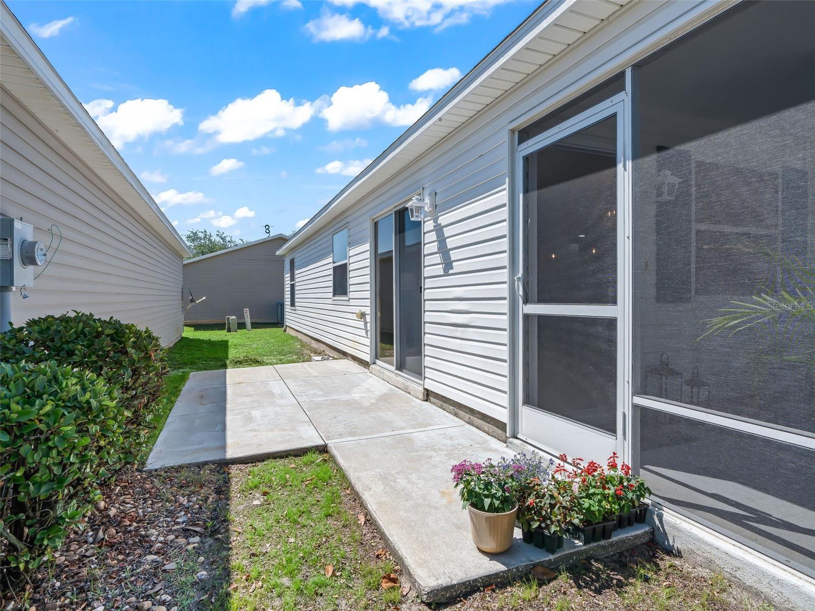 VILLAGES OF SUMTER HOLLY HILLVILLAS - Residential