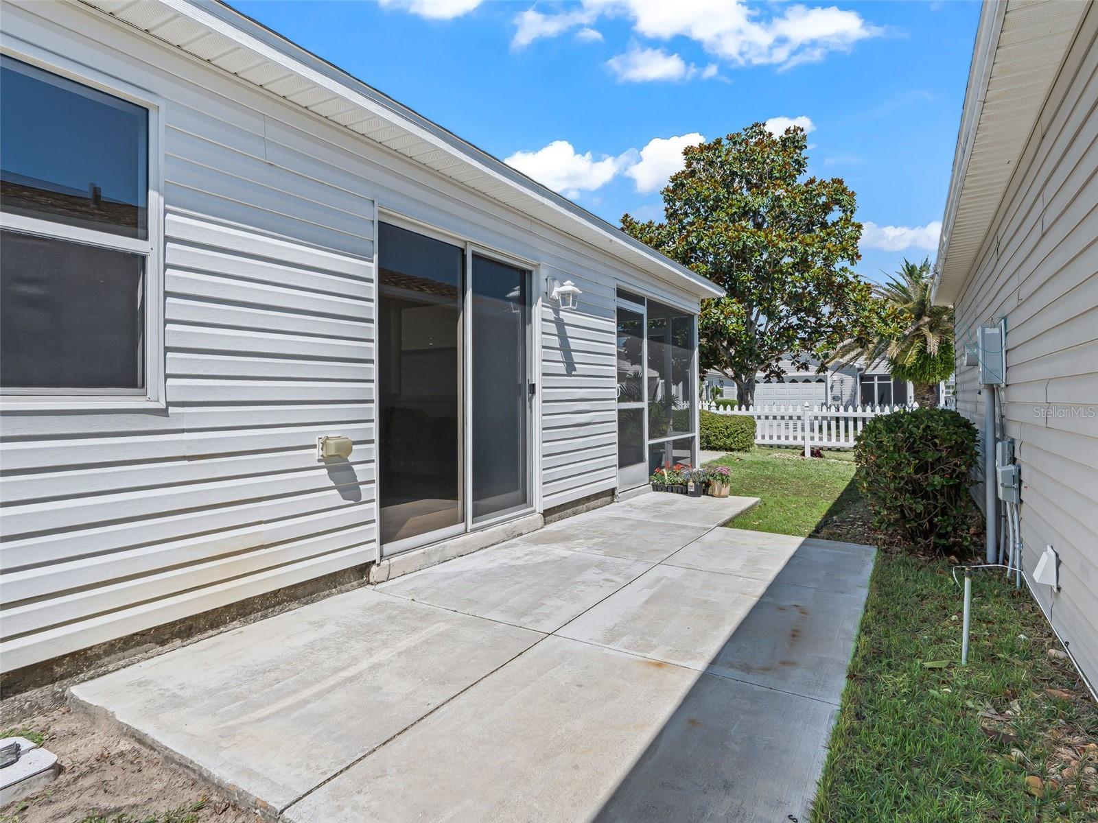 VILLAGES OF SUMTER HOLLY HILLVILLAS - Residential