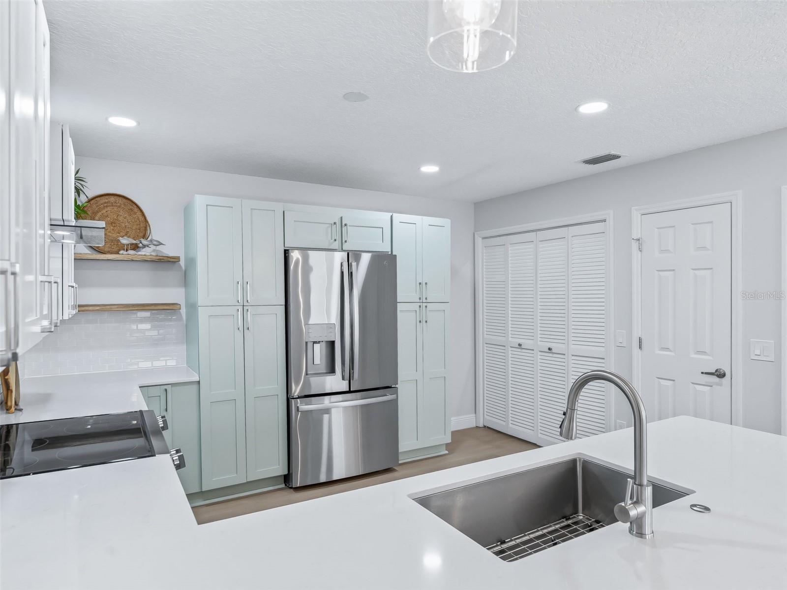 VILLAGES OF SUMTER HOLLY HILLVILLAS - Residential