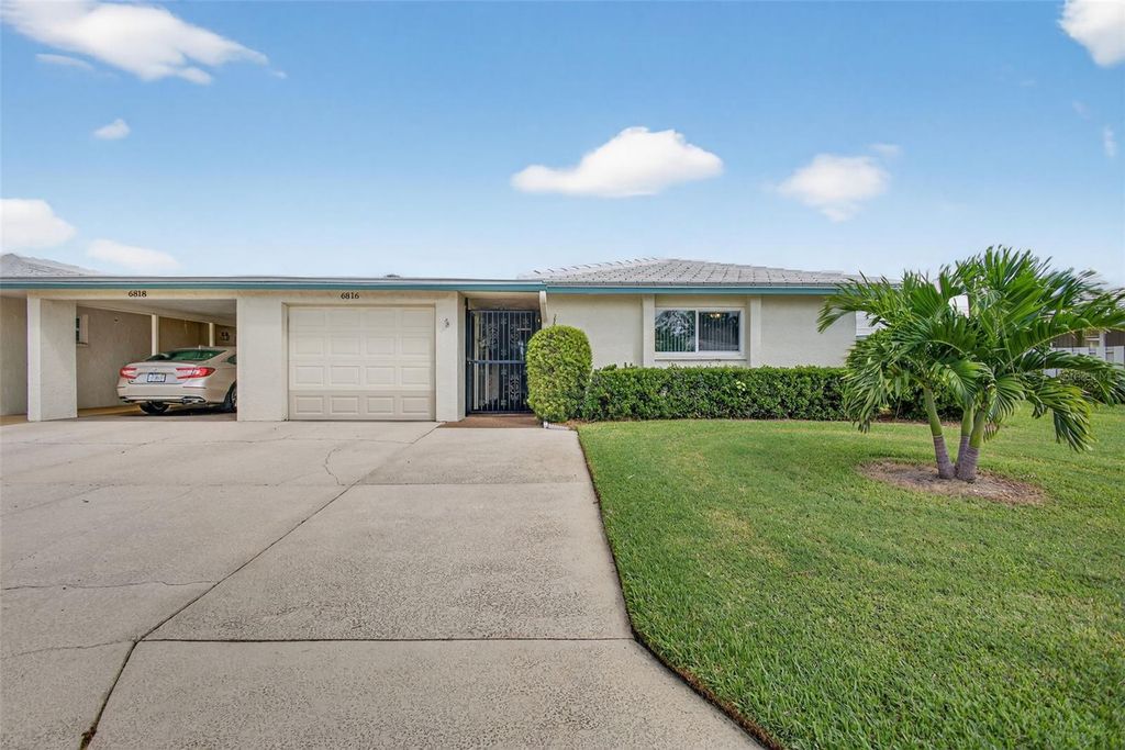 Photo of 6816 10th Avenue W, Bradenton, FL 34209 (MLS # A4667020)