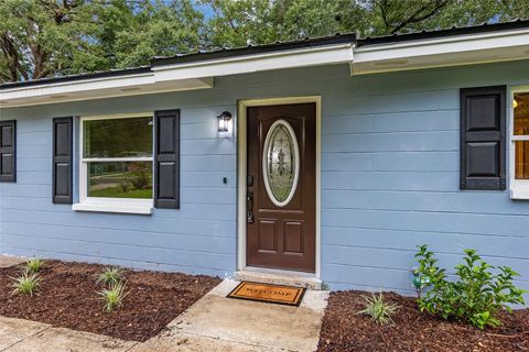 A home in ALACHUA