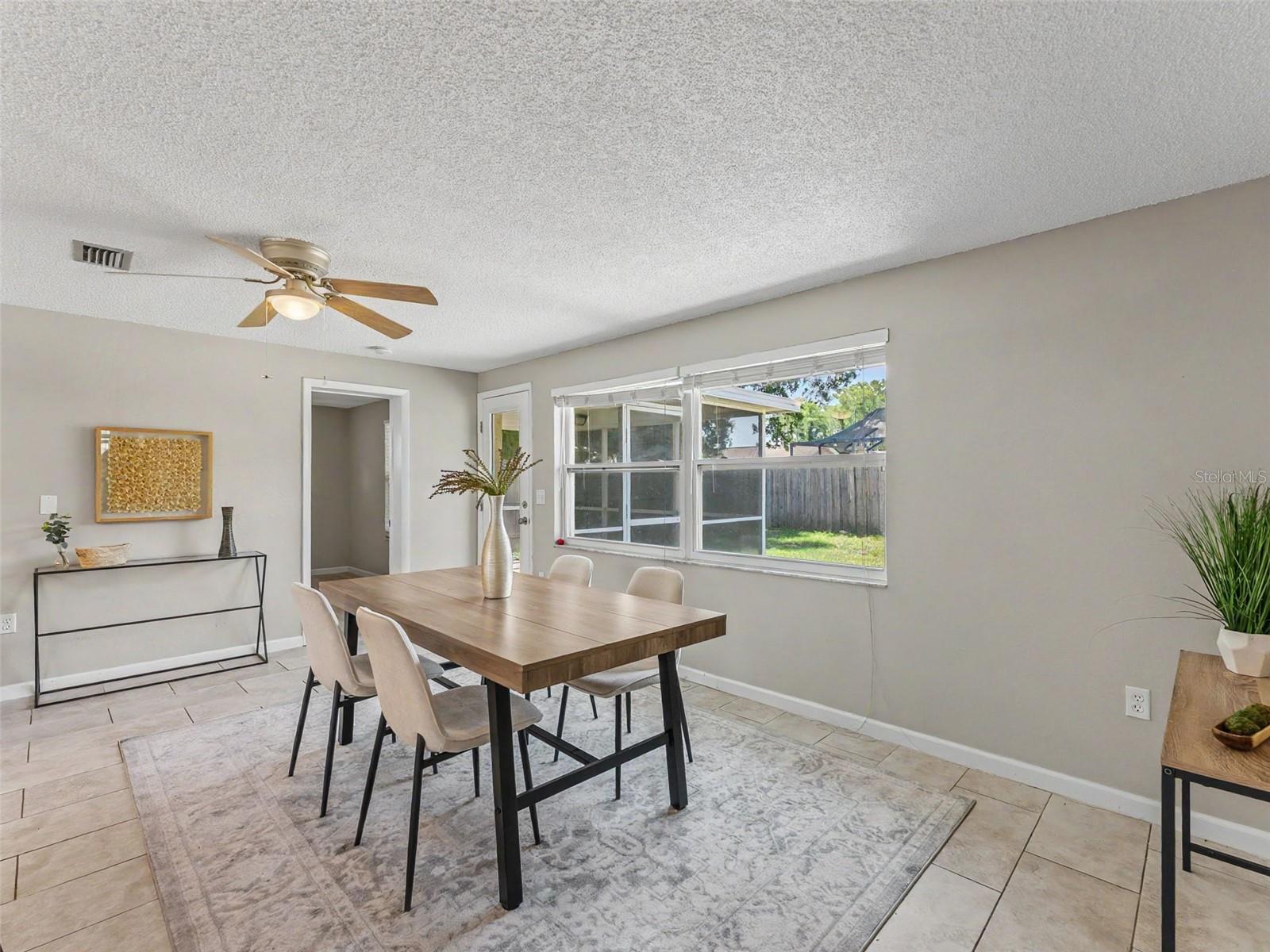 PARK LAKE ESTATES - Residential