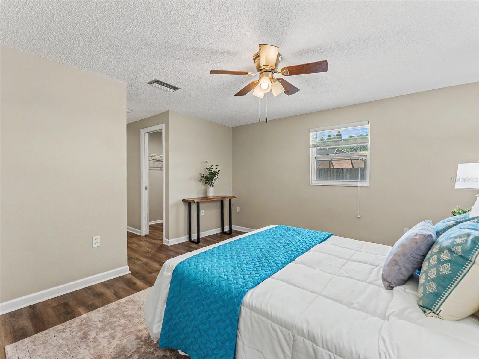 PARK LAKE ESTATES - Residential