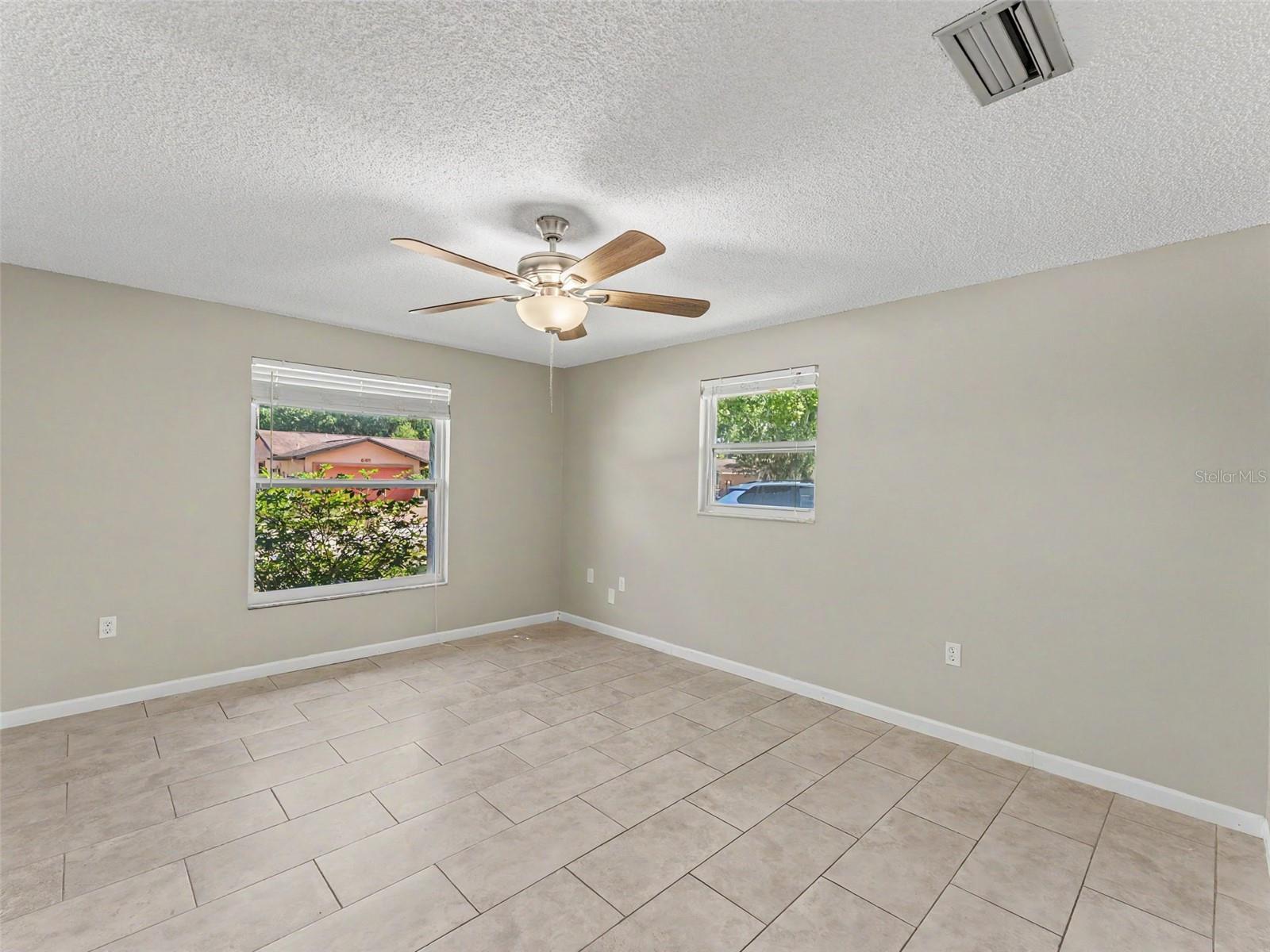 PARK LAKE ESTATES - Residential