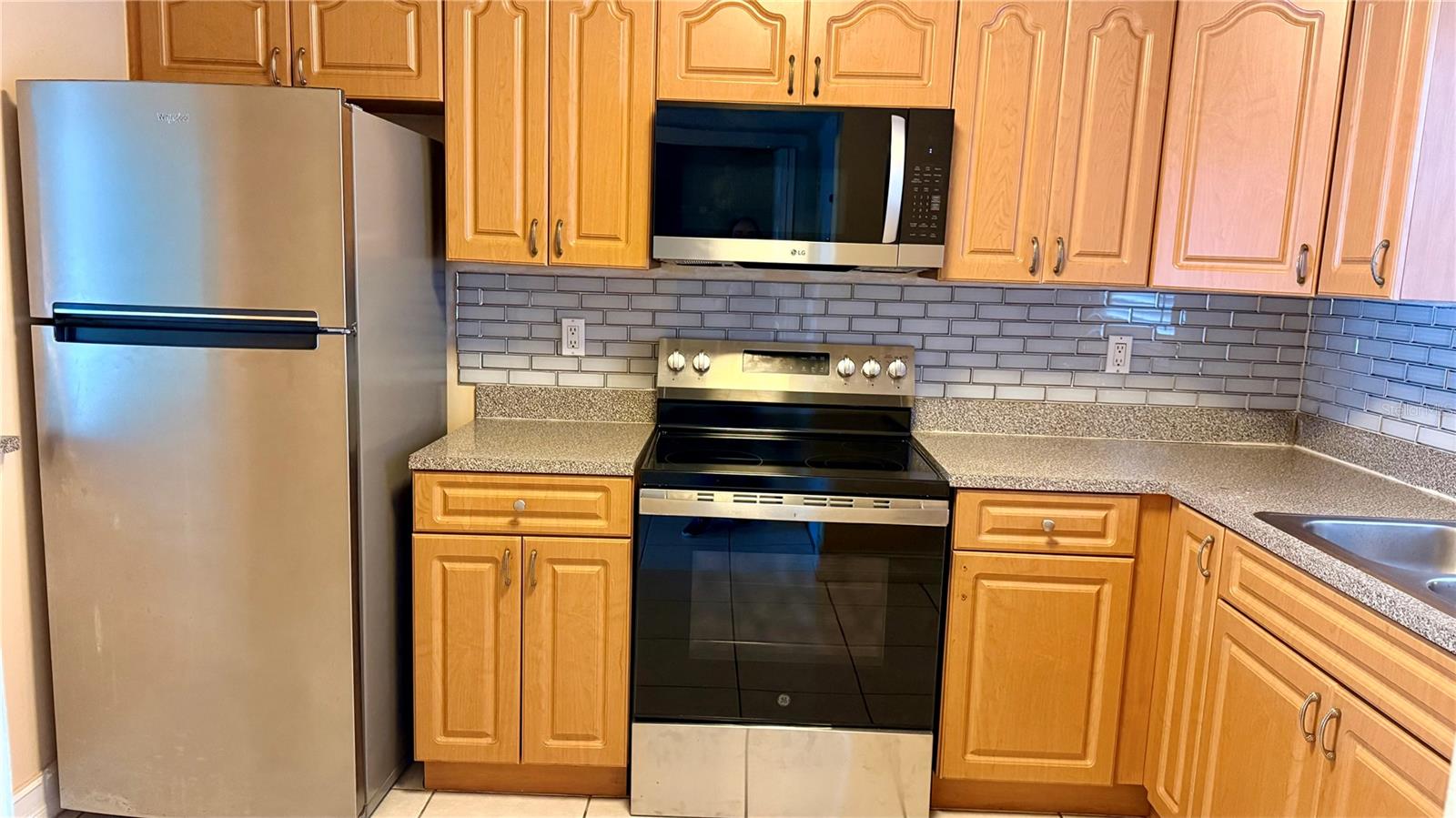 2830 SOMERSET PARK DRIVE 202