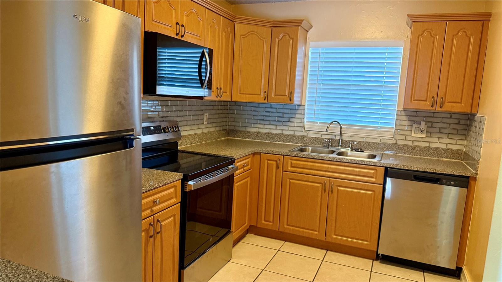 2830 SOMERSET PARK DRIVE 202