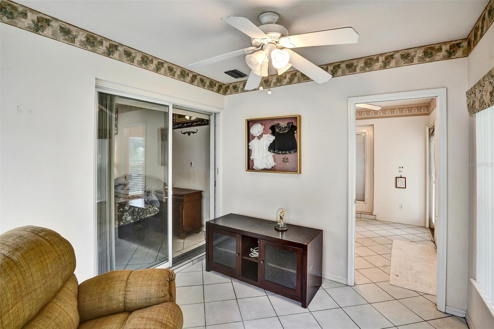 KINGS RIDGE PH 01 - Residential