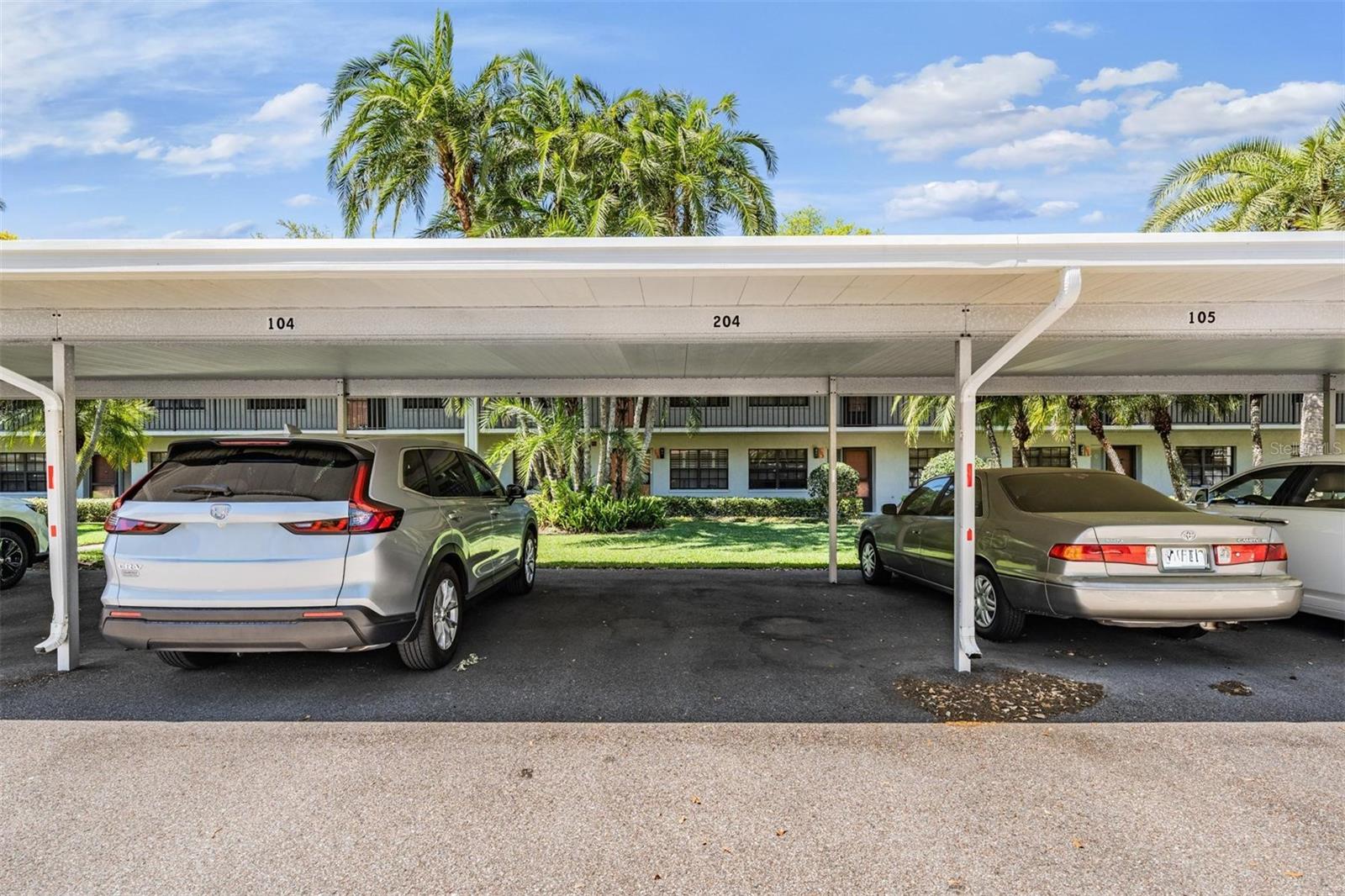 VILLAS OF LAKE ARBOR - Residential