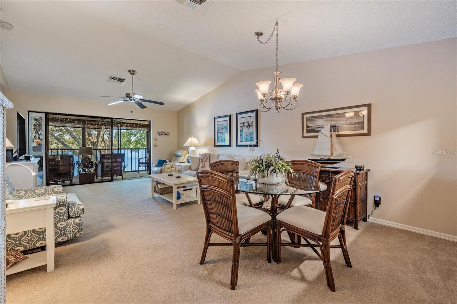 VILLAS OF LAKE ARBOR - Residential