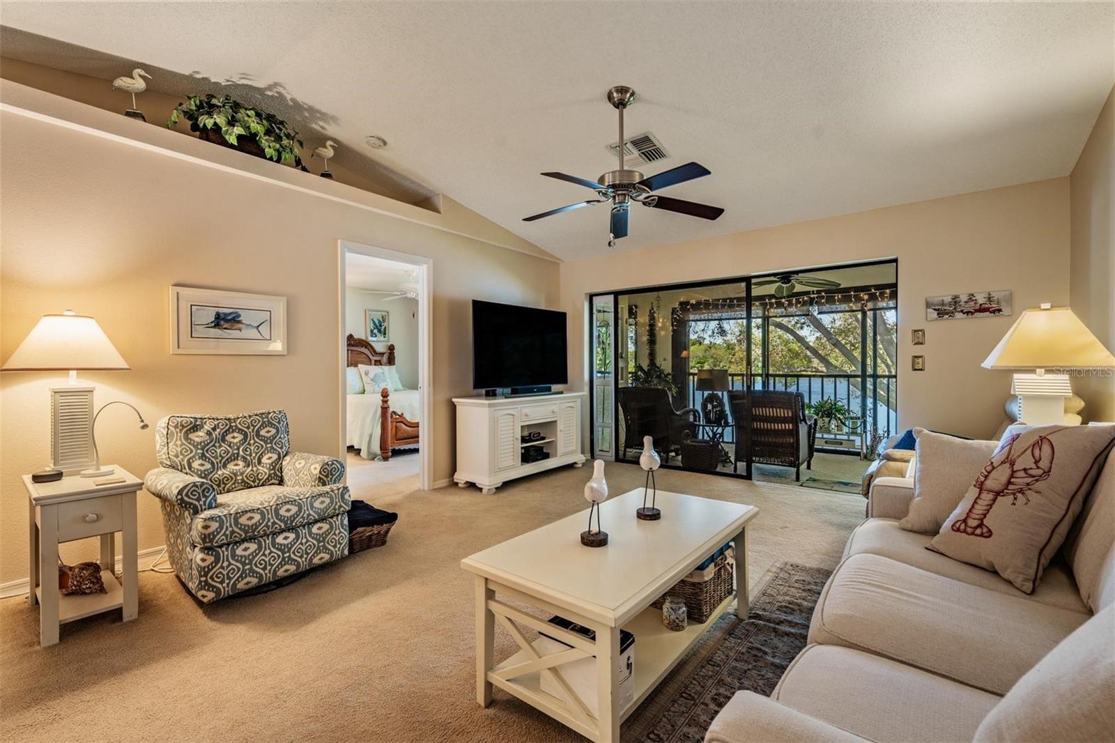 VILLAS OF LAKE ARBOR - Residential