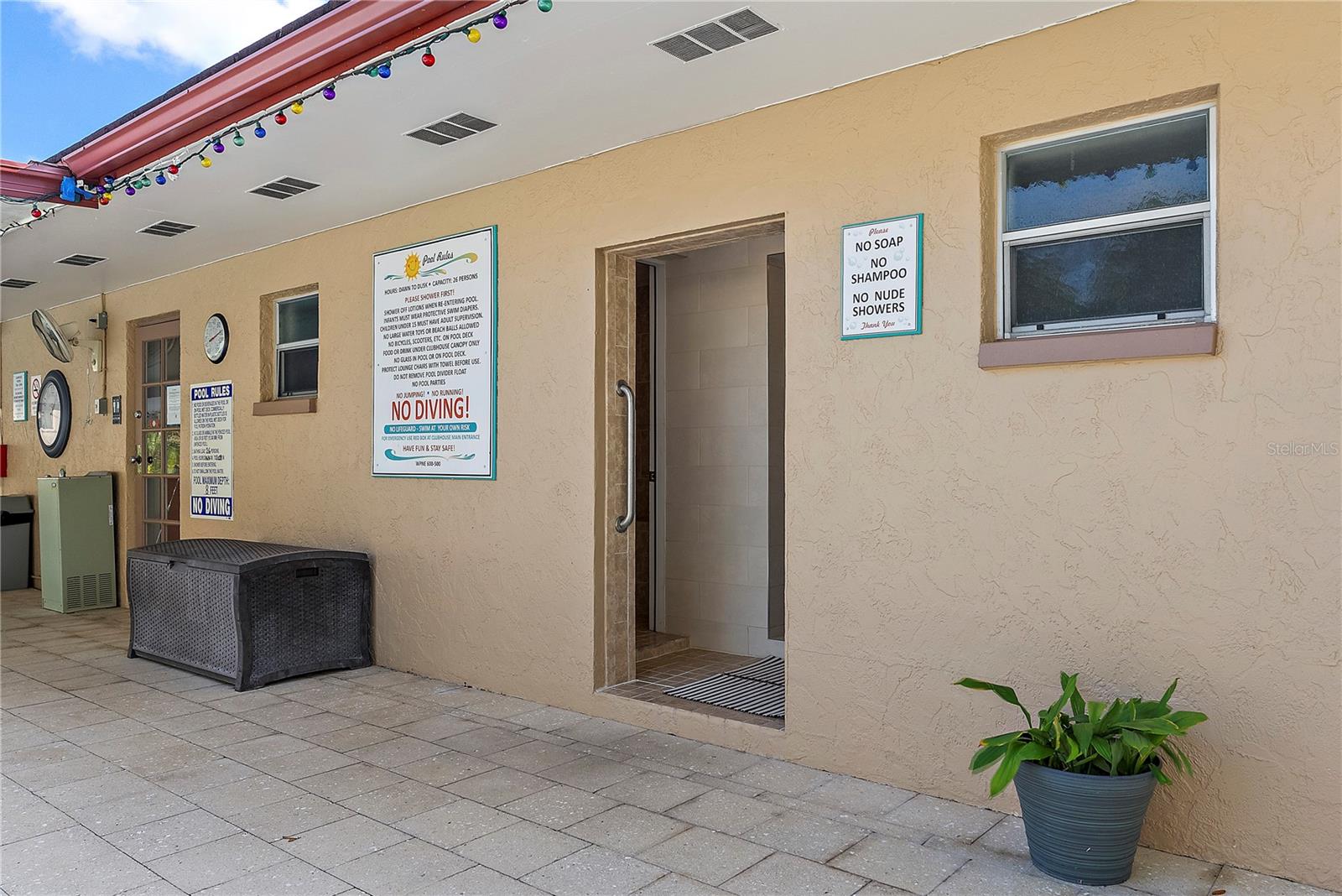 WINSTON PARK NORTHEAST - Residential