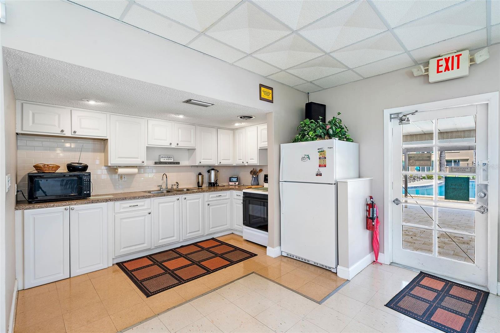 WINSTON PARK NORTHEAST - Residential