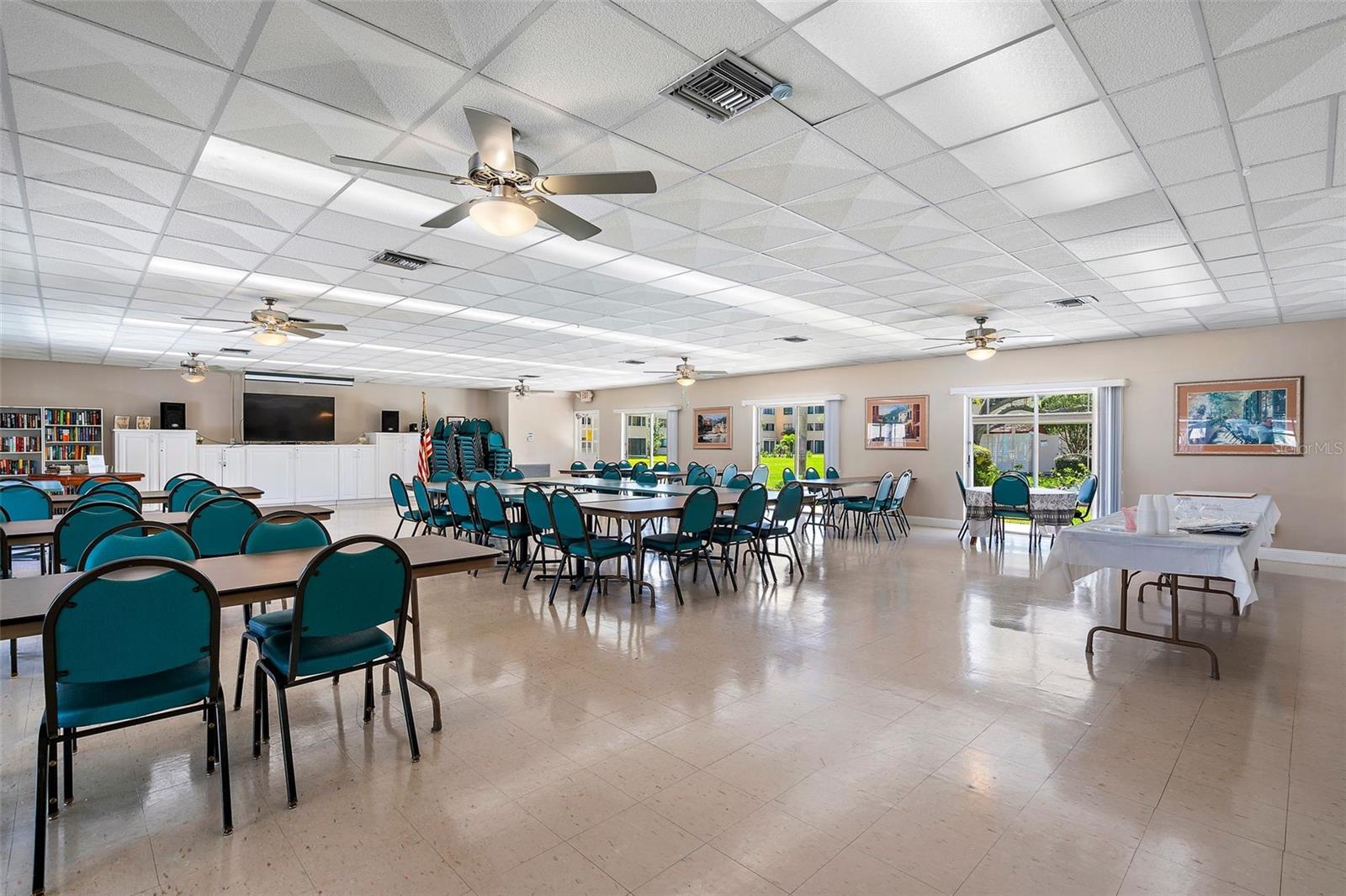 WINSTON PARK NORTHEAST - Residential