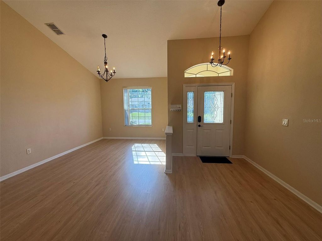 Photo of 5398 Oxford Manor Circle, Lakeland, FL 33810 (MLS # L4960808)