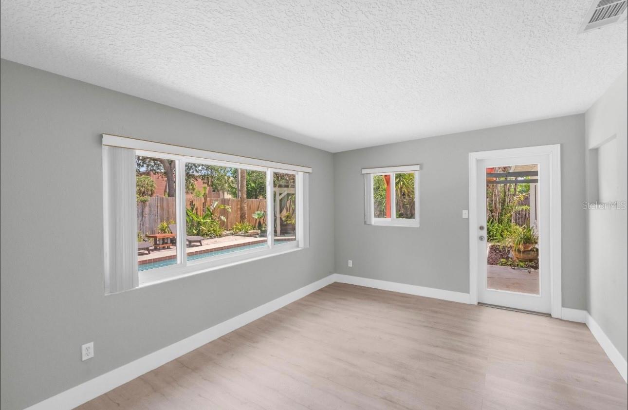 KENILWORTH ESTATES 1ST ADD - Residential