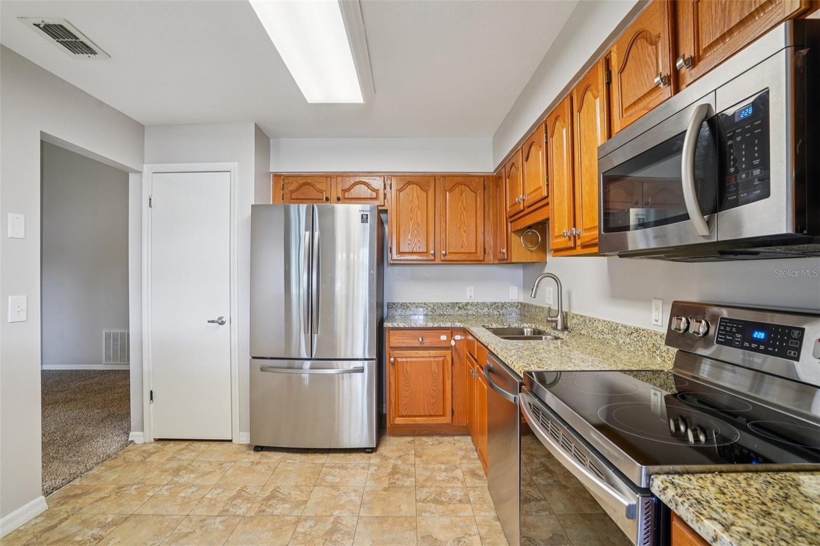 2025 EASTBOURNE WAY 7