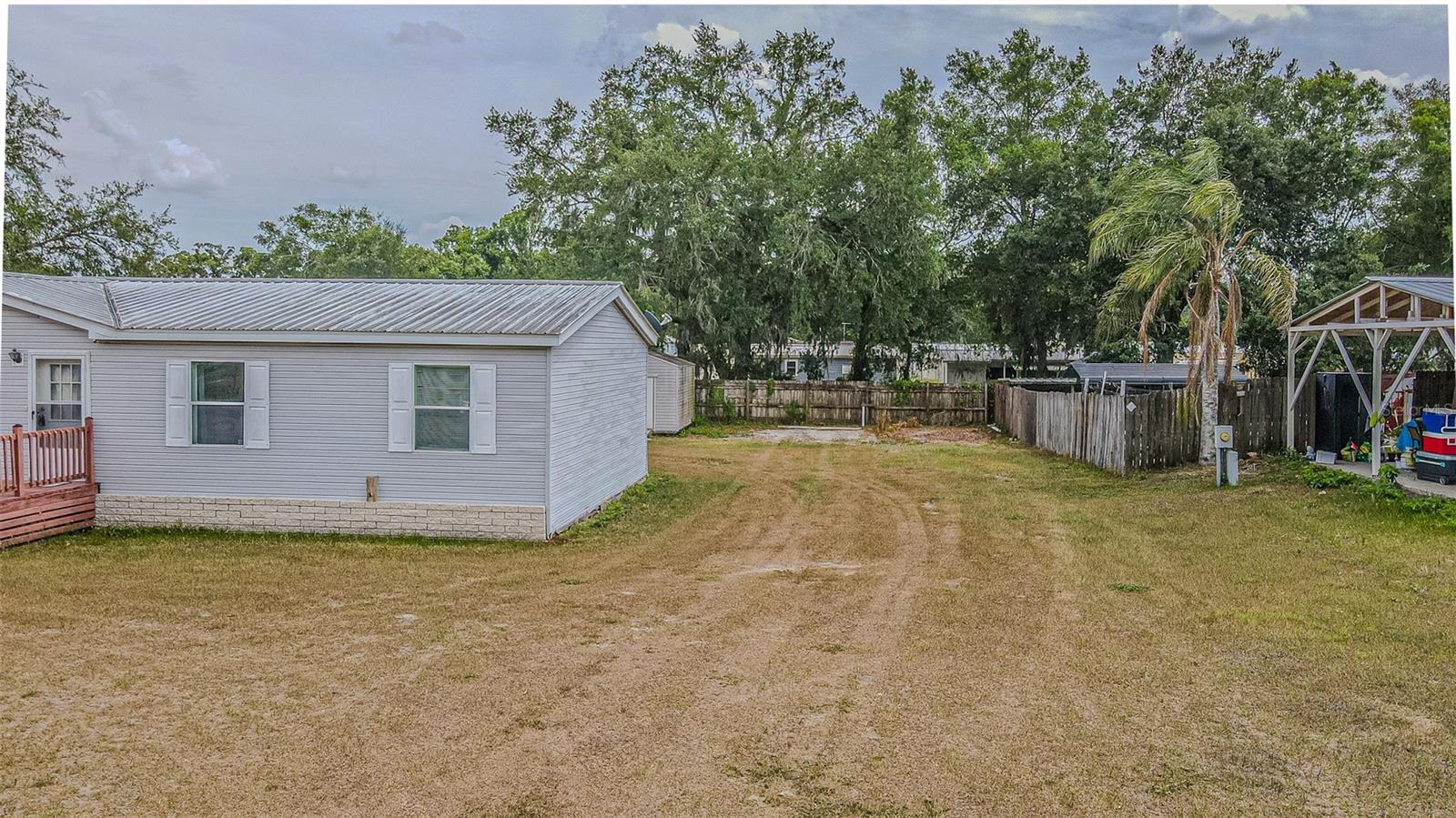 CROSSROADS - Residential