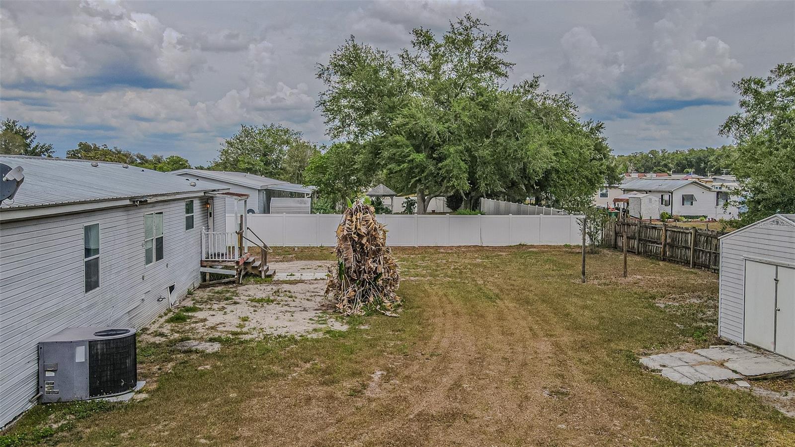CROSSROADS - Residential