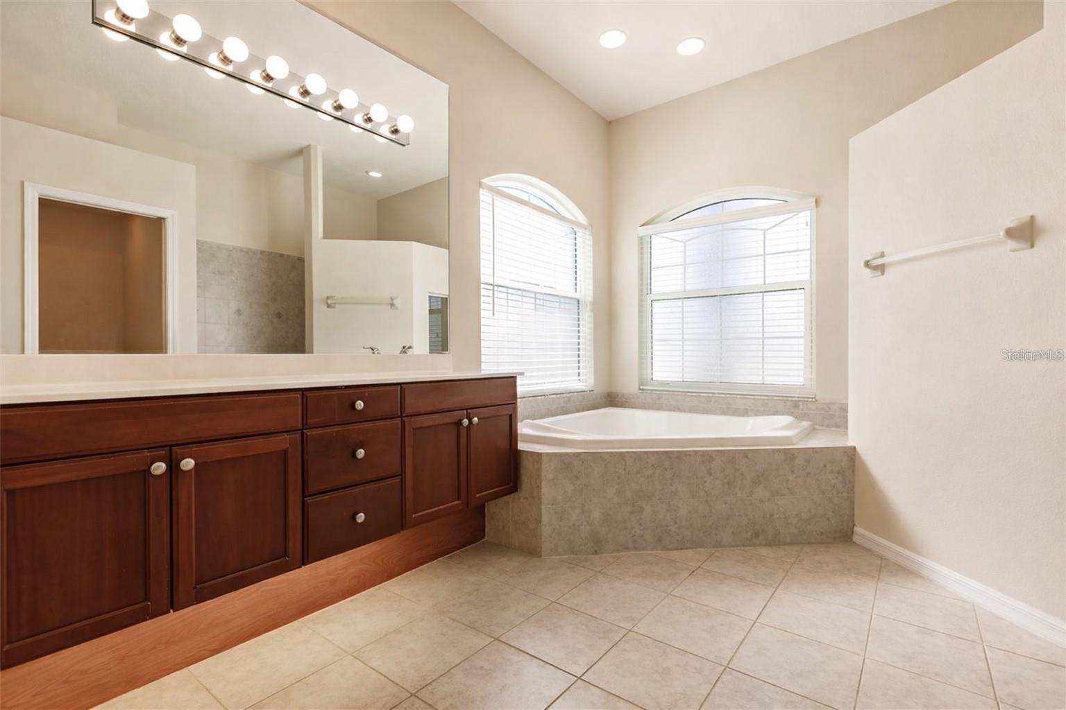 BOBCAT TRAIL - Residential