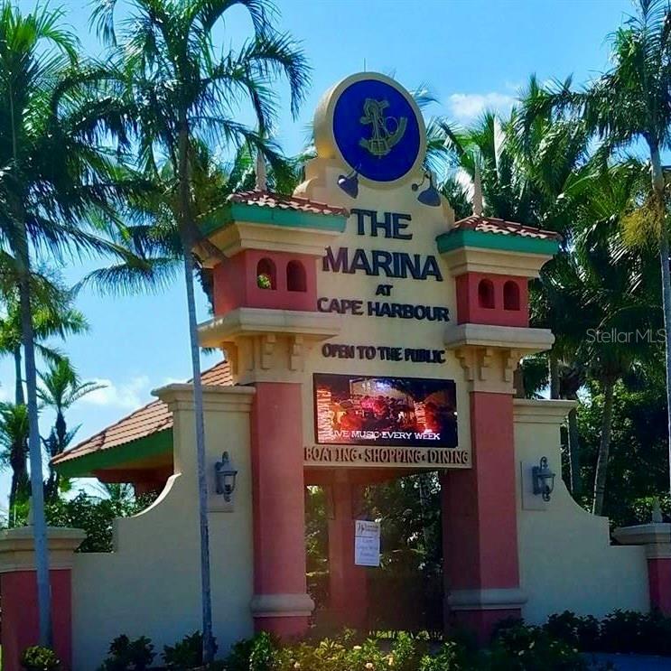 CAPE CORAL - Land