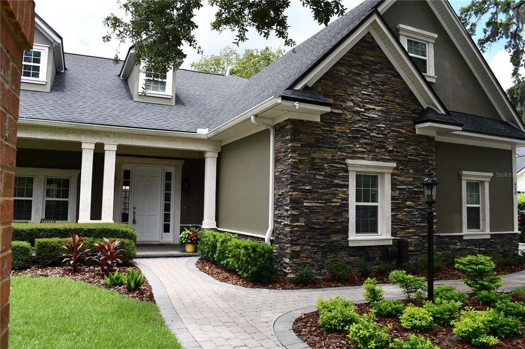Photo of 450 Harbour Isle, Longwood, FL 32750 (MLS # O6434694)