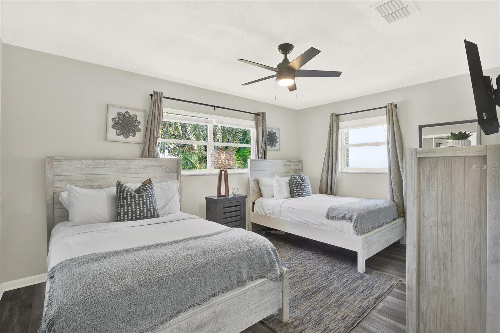 PARK VIEW ESTATES - Residential