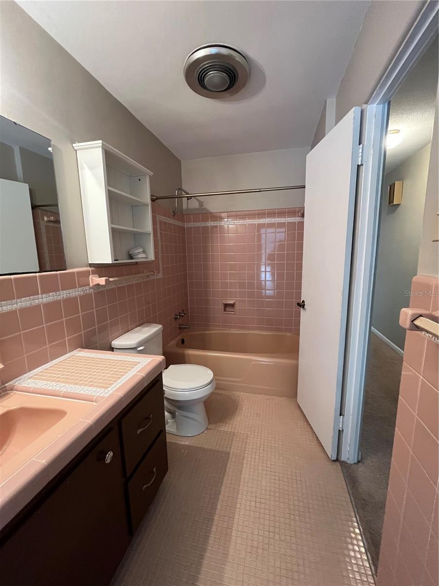 PINE CREST #2 - Residential Lease