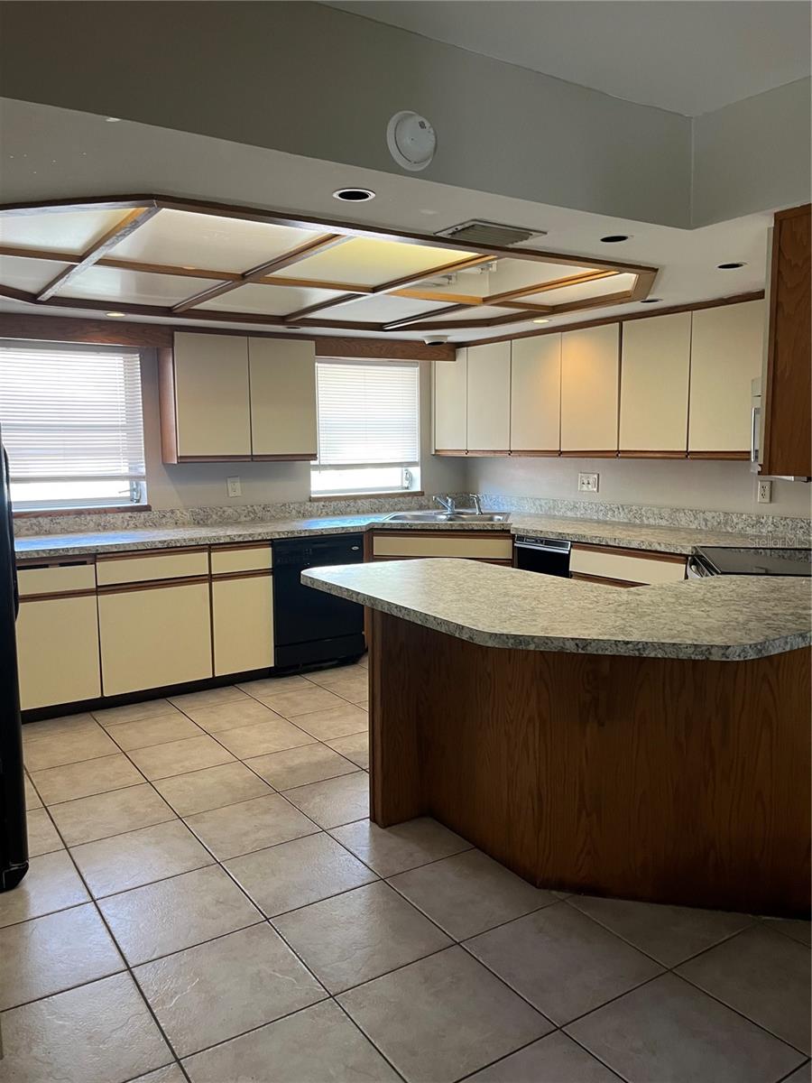 PINE CREST #2 - Residential Lease