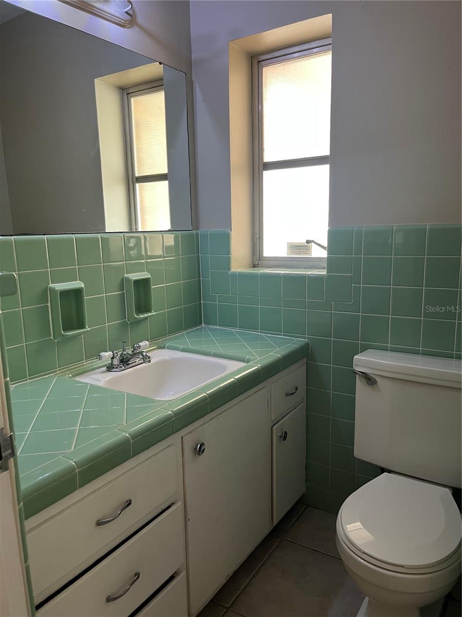 PINE CREST #2 - Residential Lease