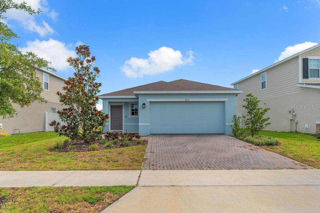Better Than New With Upgrades,All Stainless Kitchen Appliances,Custom Blinds,Larger Premium Lot,Fully Fenced Yard and more
Great Newer Community, Very Convenient to I-4,Community amenities include a resort style pool and cabana, playground and walking trails. Close to Historic Downtown Deland