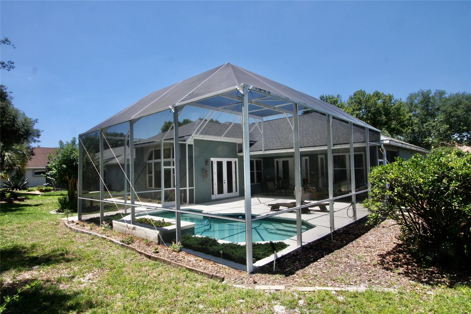 MT DORA COUNTRY CLUB MT DORA PH 02-6 - Residential
