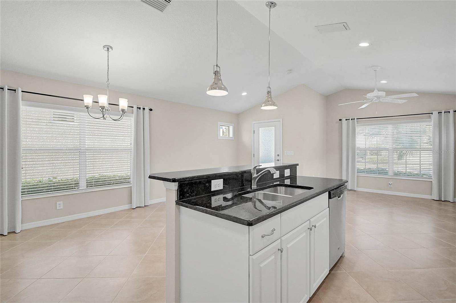 GRAND PALM PH 1A - Residential