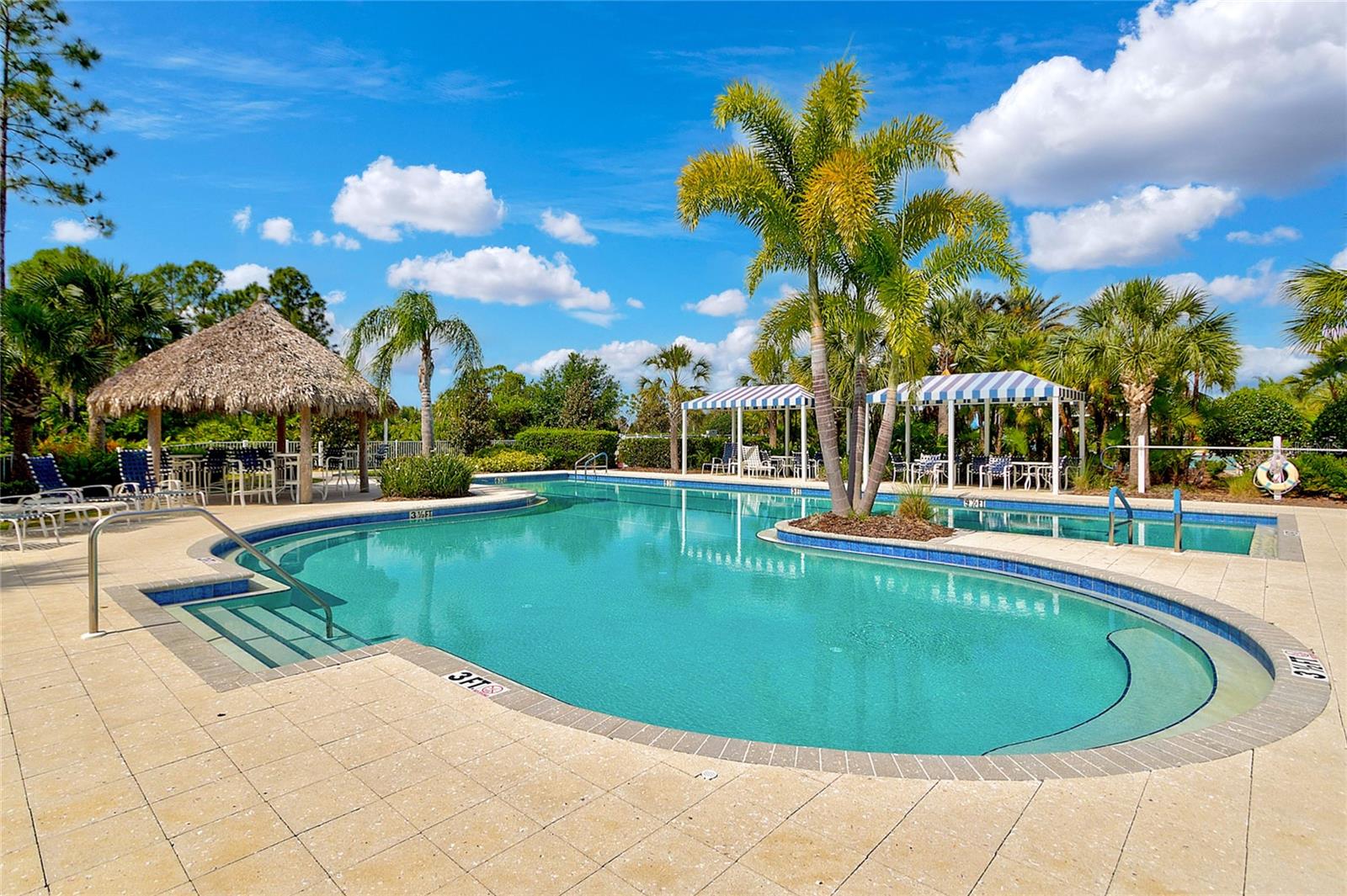 GRAND PALM PH 1A - Residential