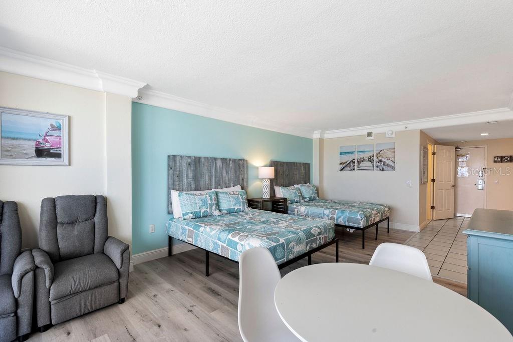 DAYTONA BEACH RESORT & CONF CENTER - Residential