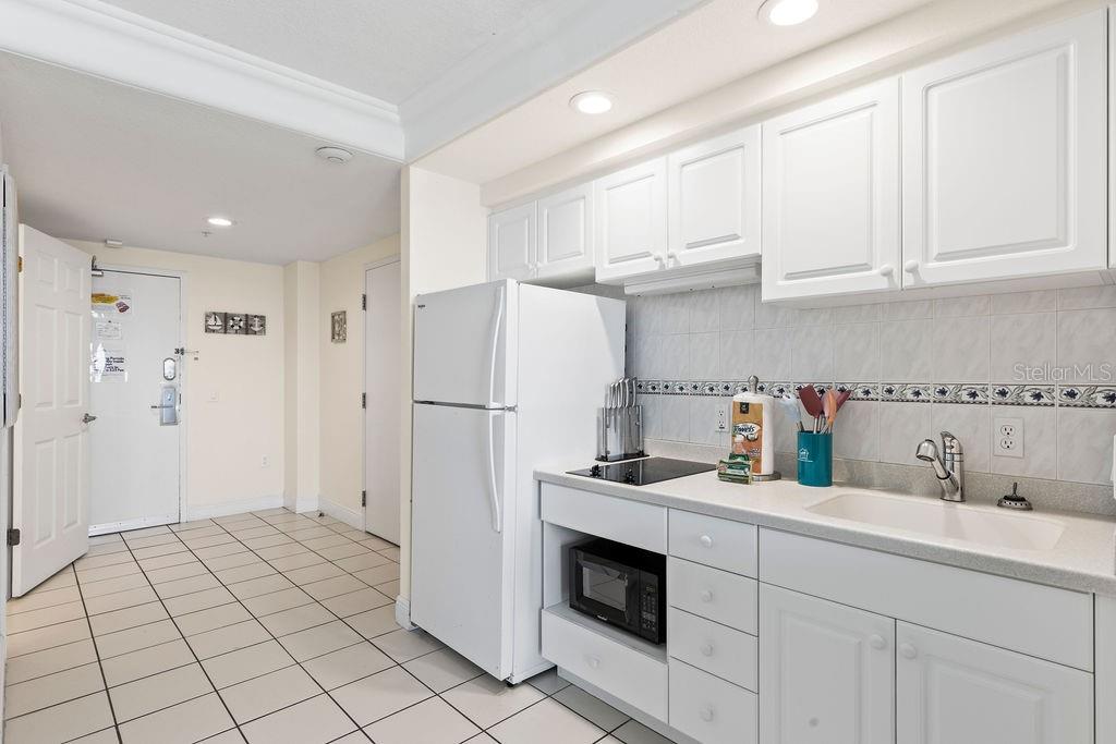 DAYTONA BEACH RESORT & CONF CENTER - Residential