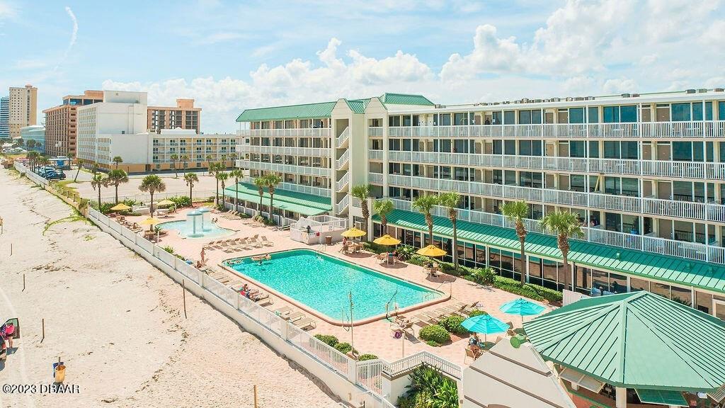 DAYTONA BEACH RESORT & CONF CENTER - Residential