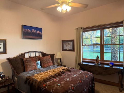 Tiny photo for 10555 NW 28th Place, Ocala, FL 34482 (MLS # G5109041)