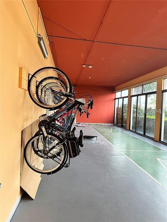 DIAMOND ISLE CONDO - Residential Lease