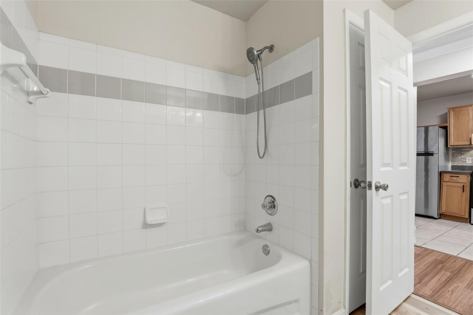 ORLANDO ACADEMY CAY CLUB I - Residential Lease