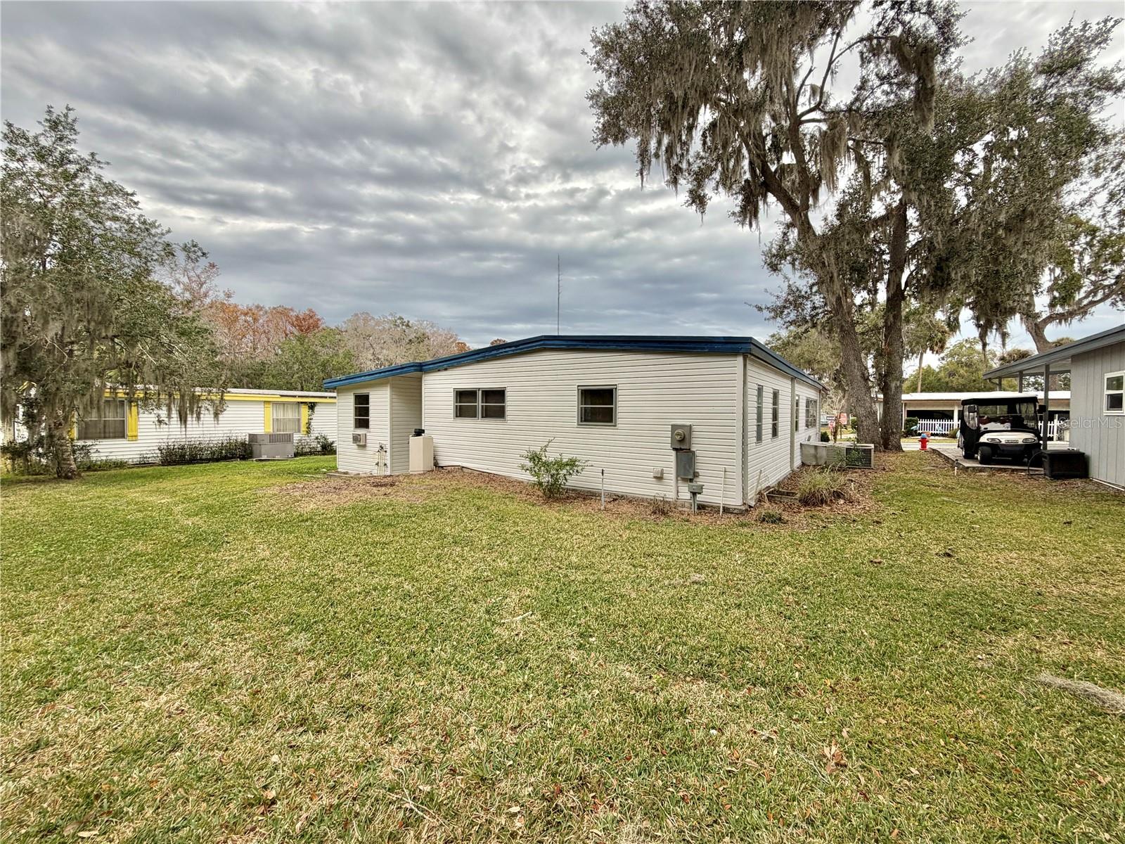 HAWTHORNE AT LEESBURG A COOP - Residential