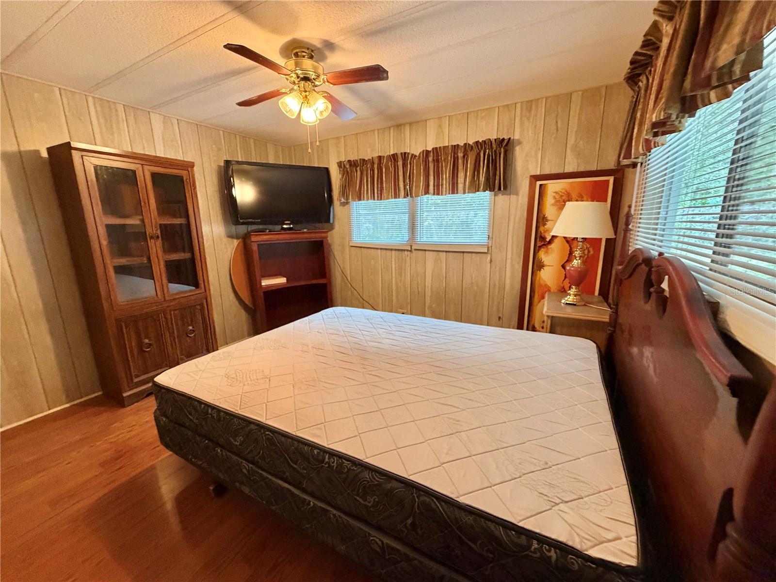 HAWTHORNE AT LEESBURG A COOP - Residential