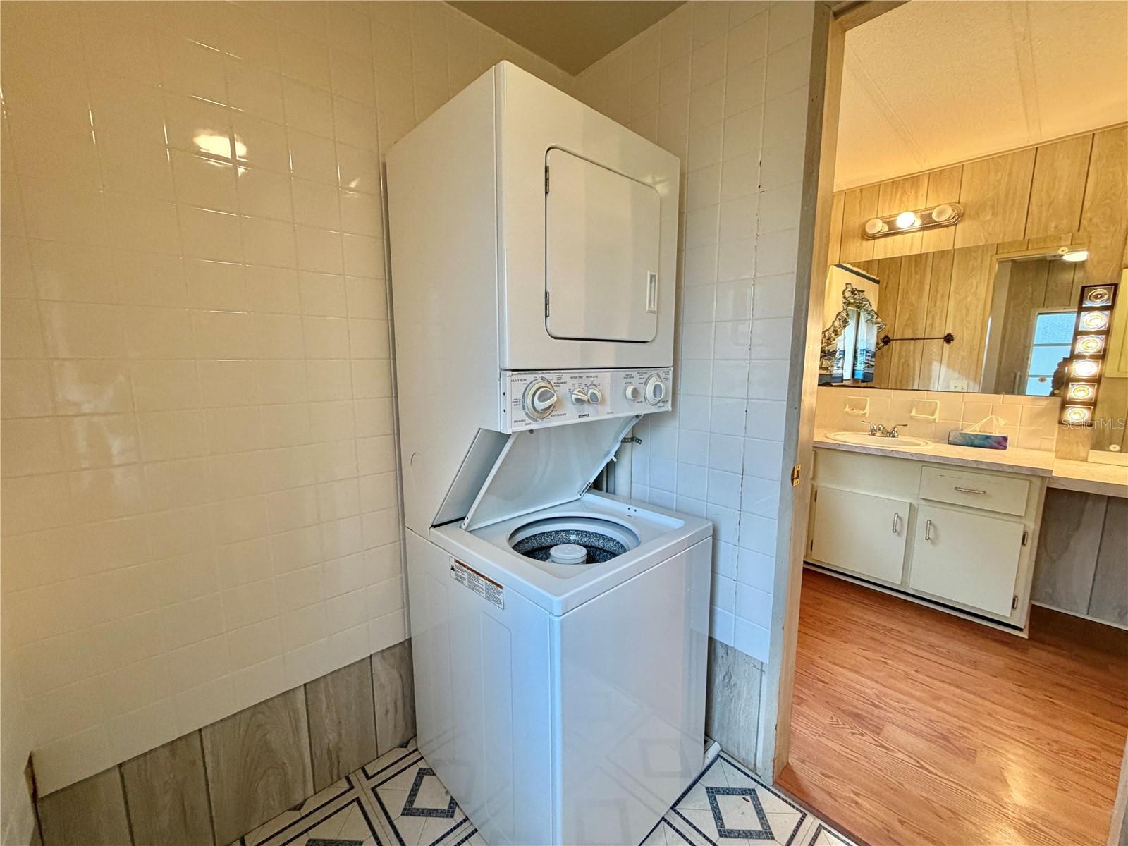 HAWTHORNE AT LEESBURG A COOP - Residential