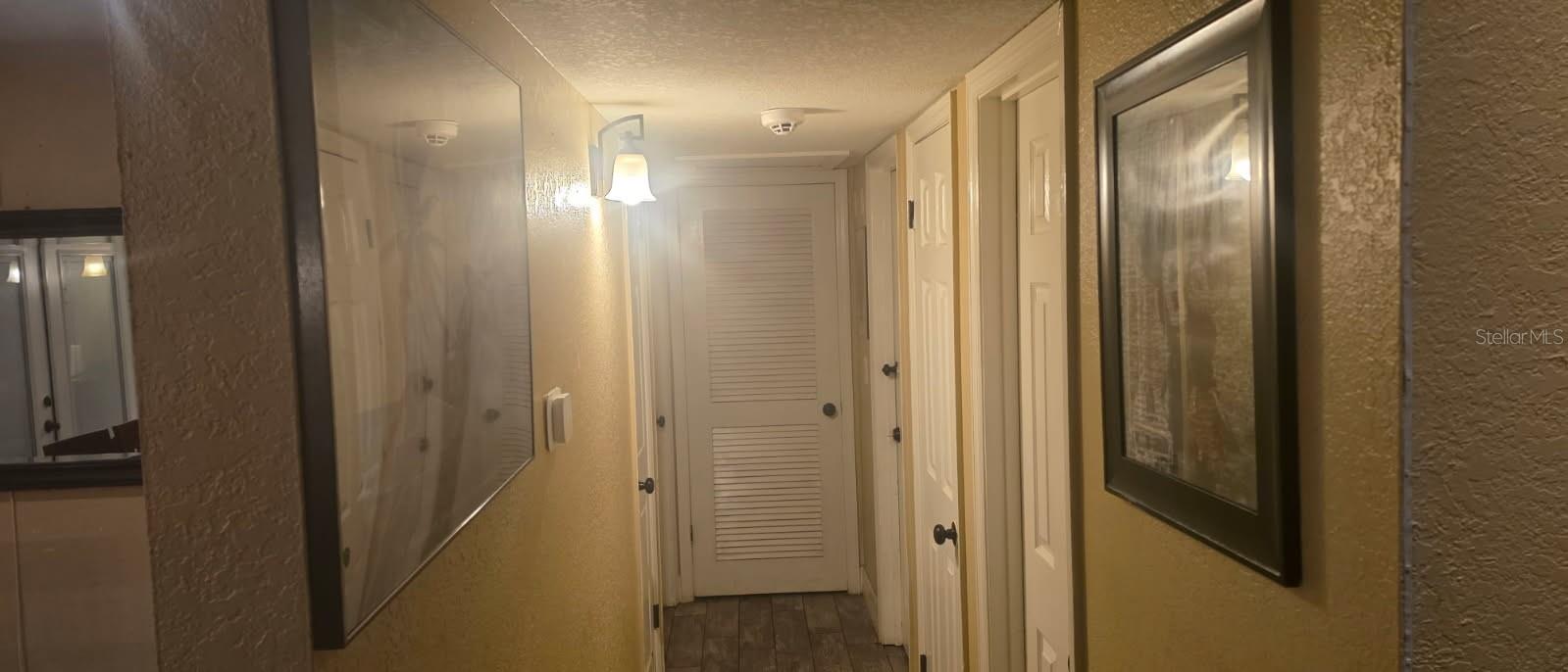 PRESIDENTIAL MANOR UNIT 2A - Residential