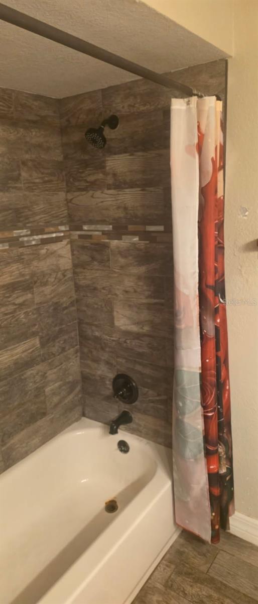 PRESIDENTIAL MANOR UNIT 2A - Residential