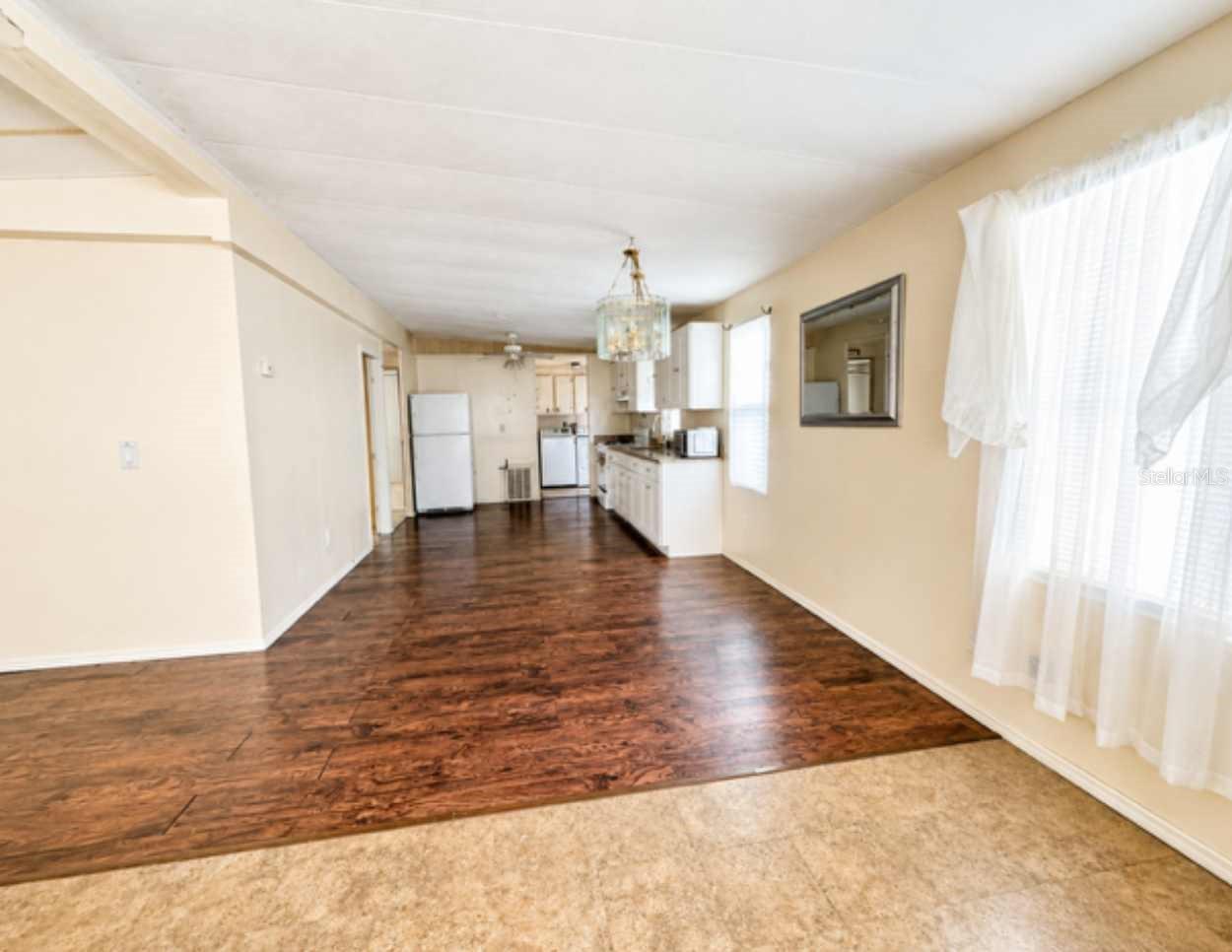 DIXIE GROVES ESTATES - Residential