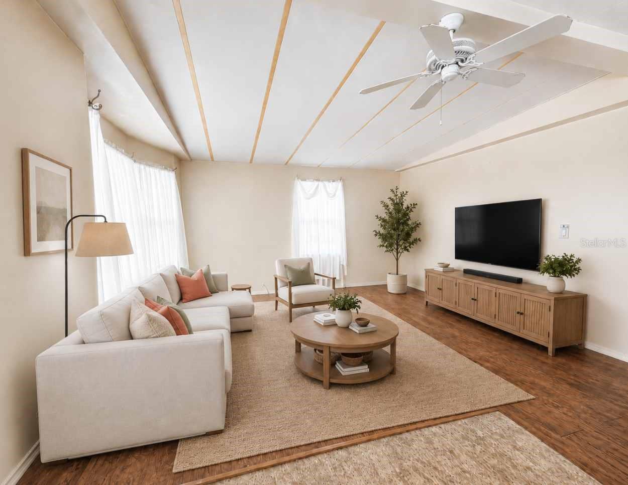 DIXIE GROVES ESTATES - Residential